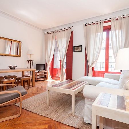 Apartamentos Madrid Centro B Δωμάτιο φωτογραφία