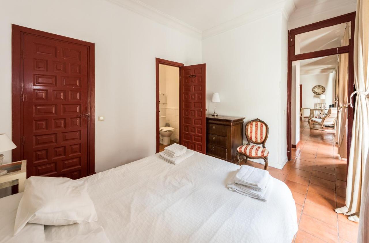 Apartamentos Madrid Centro B Εξωτερικό φωτογραφία