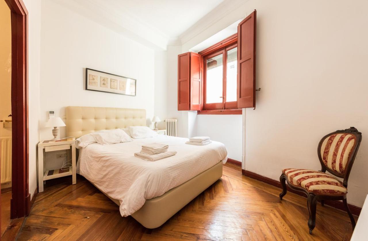 Apartamentos Madrid Centro B Εξωτερικό φωτογραφία